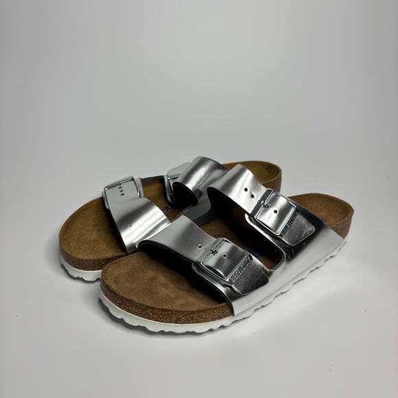 Birkenstock Arizona Metallic Leather Soft Footbed Sandals in Silver - Picture 5 of 8